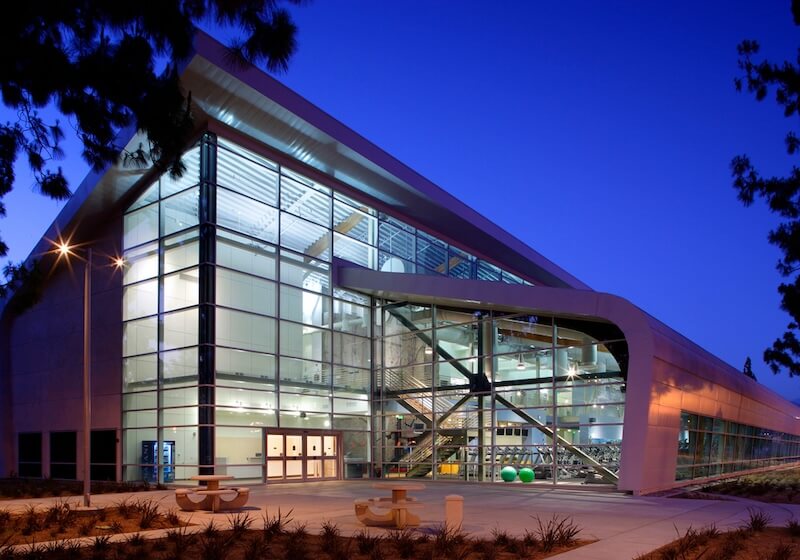 CSUSB become a social worker in oregon
